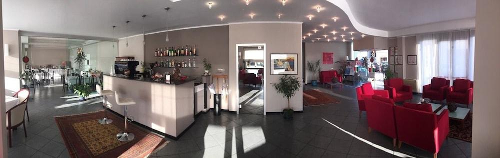 Hotel Internazionale Finale Ligure Zewnętrze zdjęcie