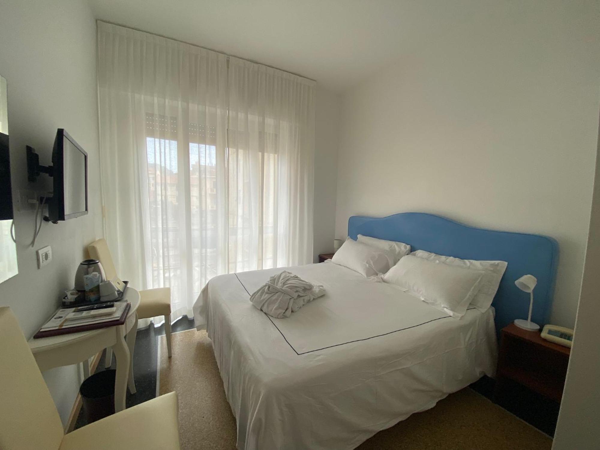 Hotel Internazionale Finale Ligure Zewnętrze zdjęcie